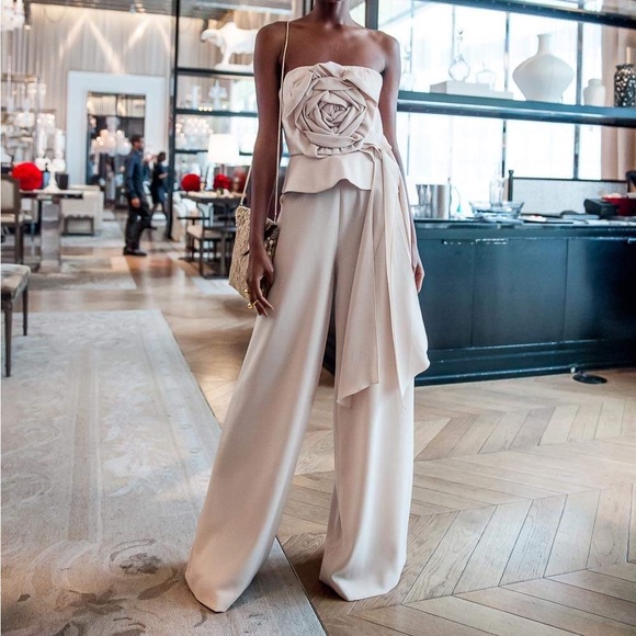 HATHAIRAT Signature palazzo pants in Italian crepe. - Picture 3 of 3